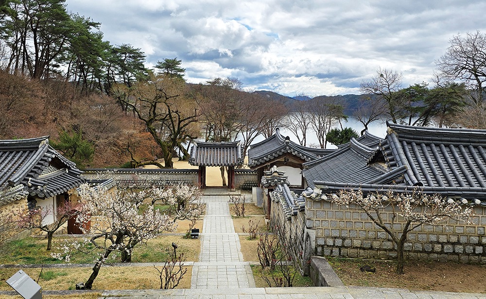 도산서원과시사단2-1000.jpg