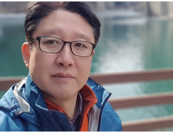 송창현1-1000.jpg