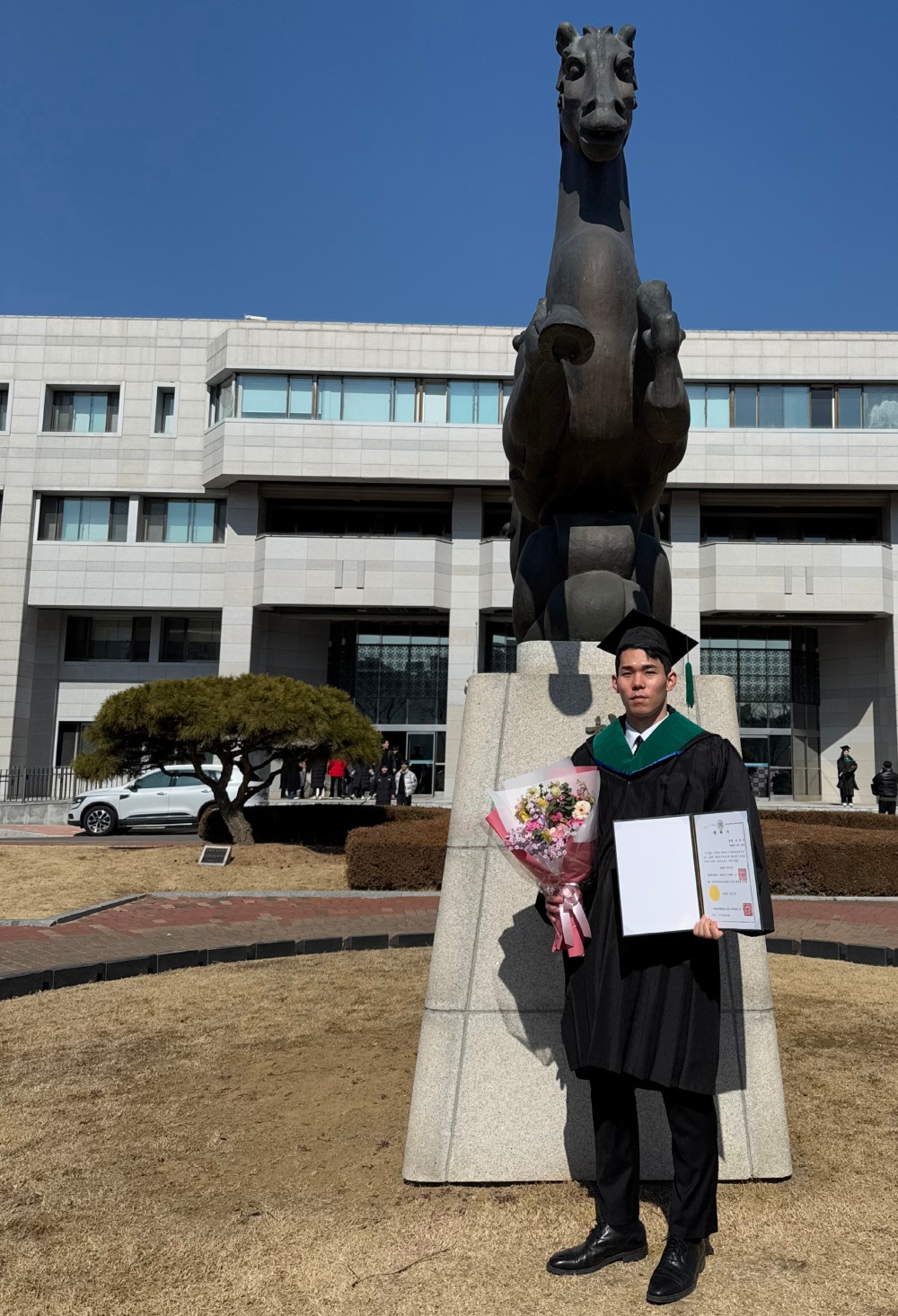 KakaoTalk_20250519_140332017_05.jpg