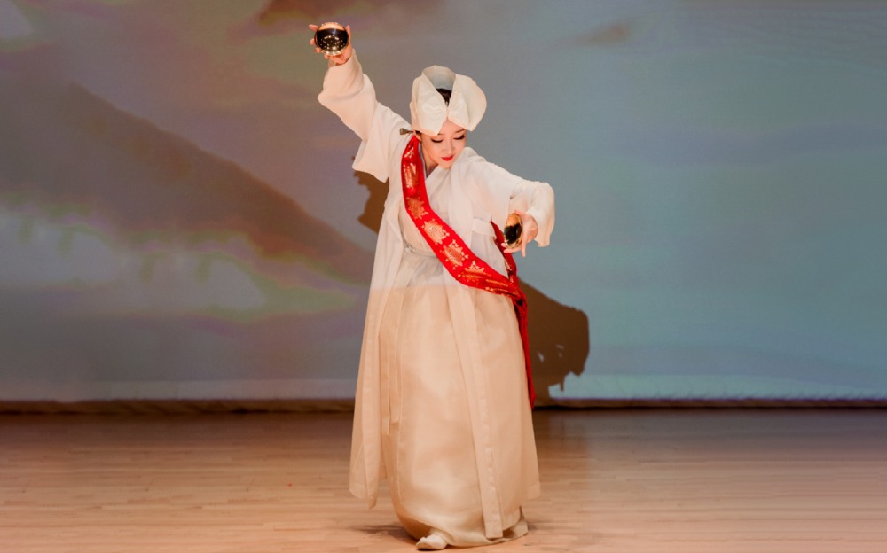 국립남도국악원 무용단.jpg