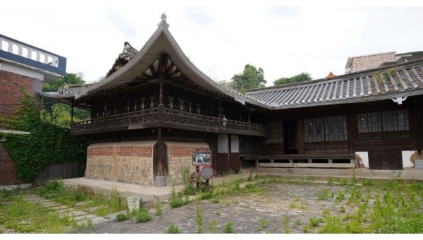 안채 전경-20.jpg