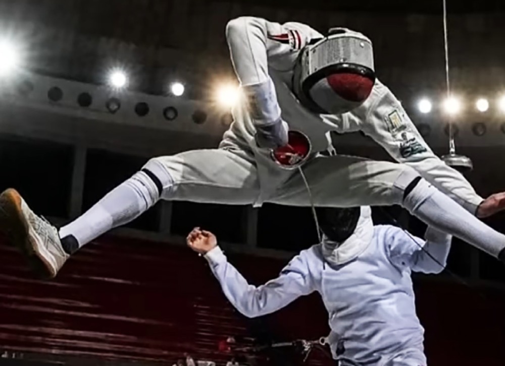 유봉형감독-점프뛰슈ㅡ에페 경기.jpg