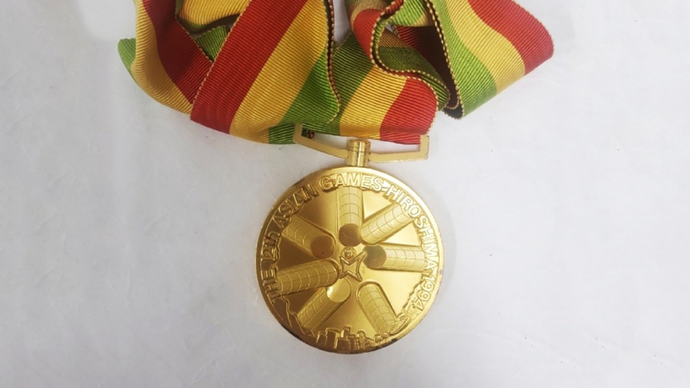 유봉형감독5-94히로시마 아시안 게임 금메달.jpg